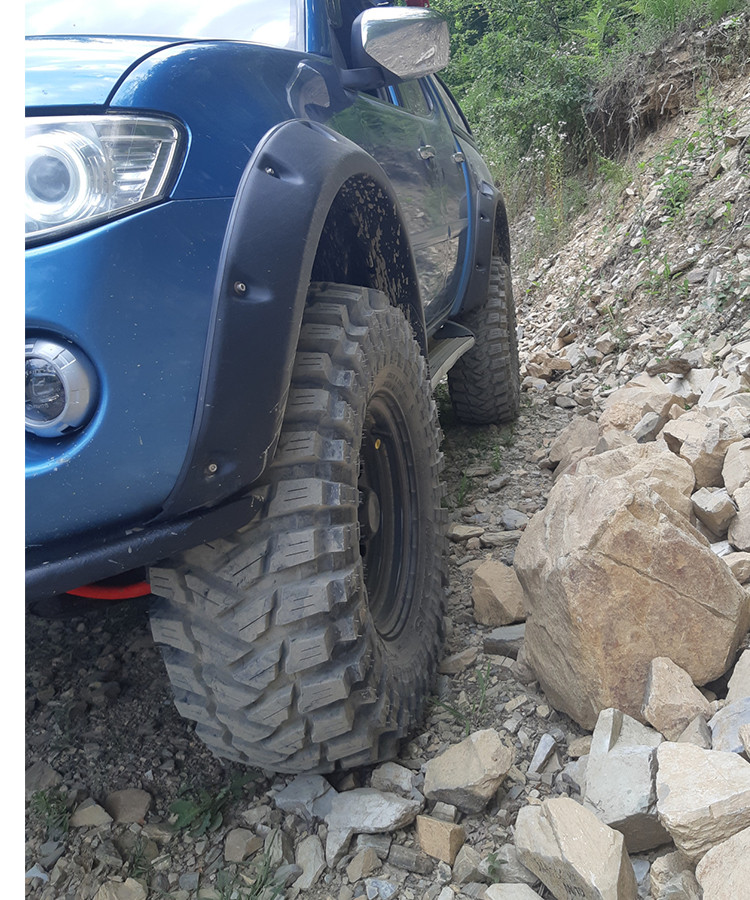 Maxxis M8060 Trepador 35/12.5 -15 121K (8PR) заказать