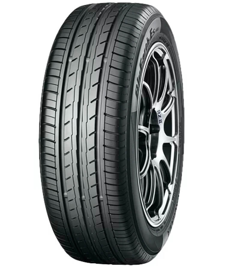 Yokohama BluEarth ES32 225/45 R17 94V